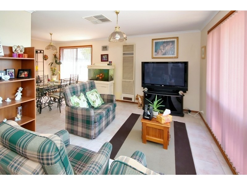 111 Lander Road, Trott Park SA 5158