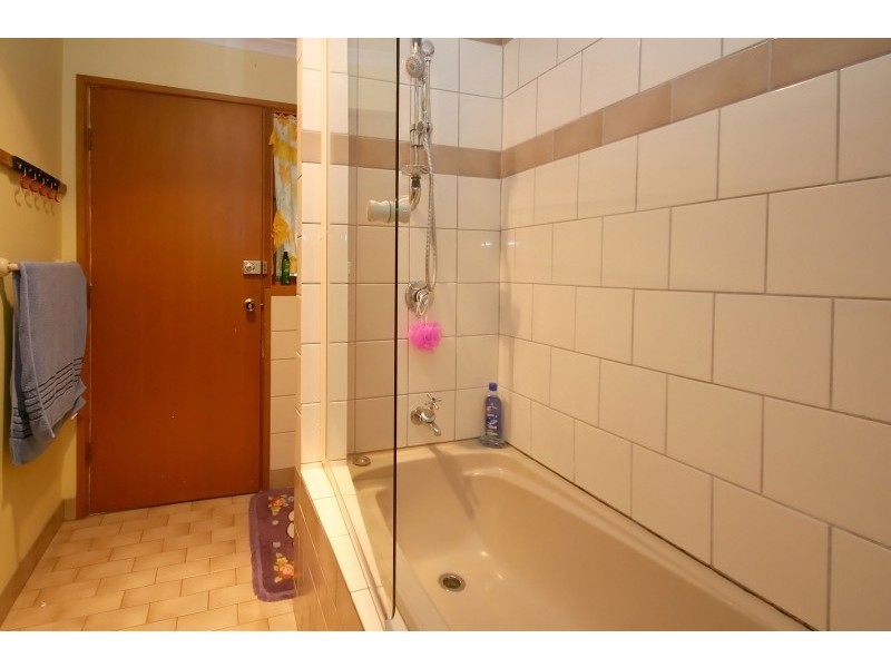 111 Lander Road, Trott Park SA 5158