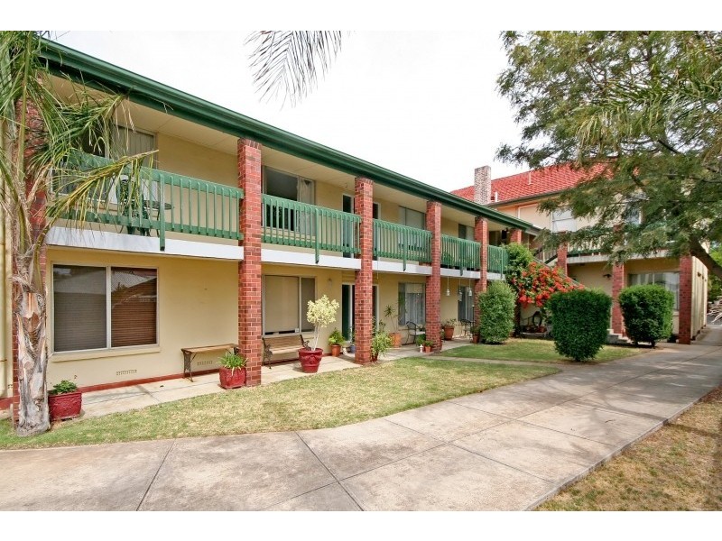 3/4 Cambridge Terrace, Brighton SA 5048