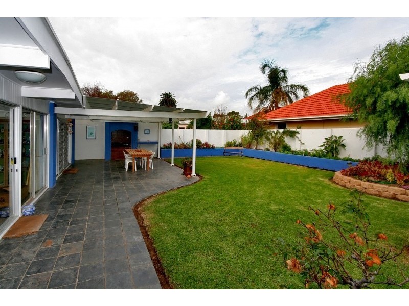 17 Hulbert Street, Hove SA 5048