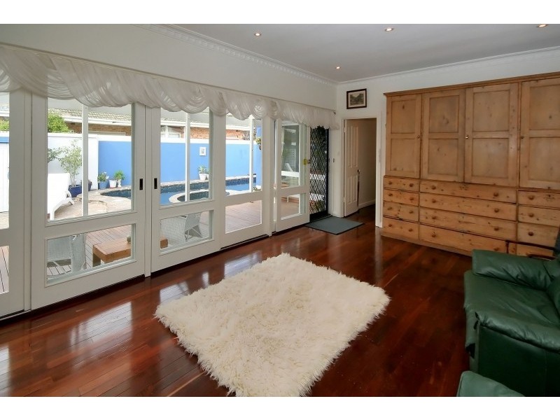 17 Hulbert Street, Hove SA 5048