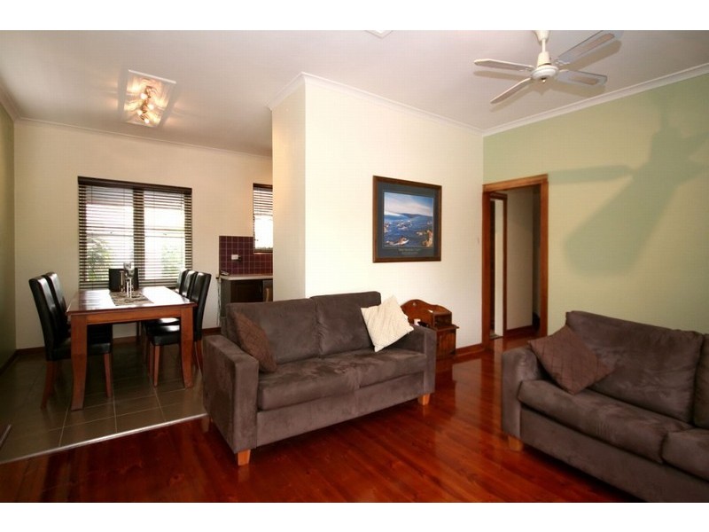 27 English Avenue, Clovelly Park SA 5042