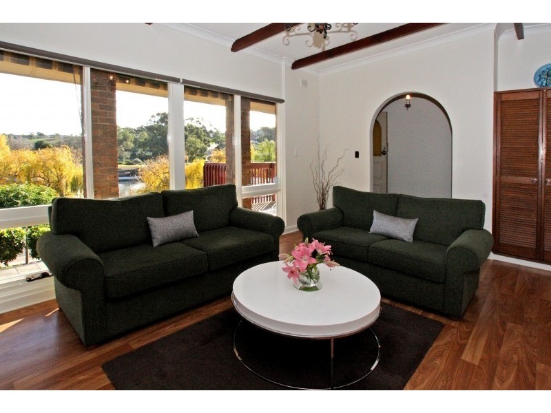 23 Fountain Valley Drive, Happy Valley SA 5159