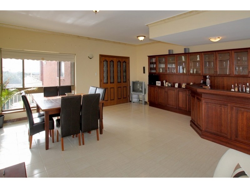 10 Keen Avenue, Seaview Downs SA 5049