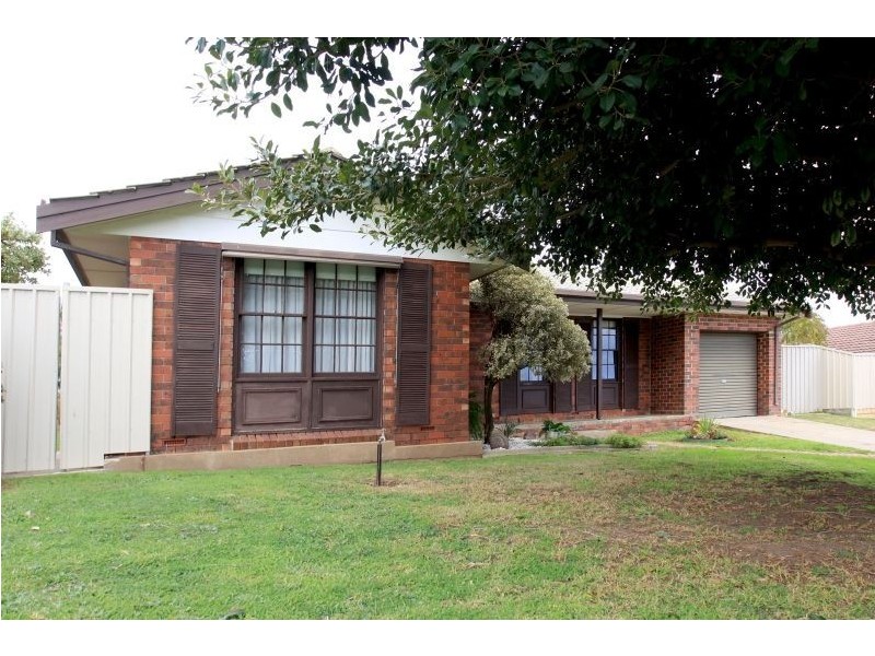 12 Aurora Street, Hallett Cove SA 5158