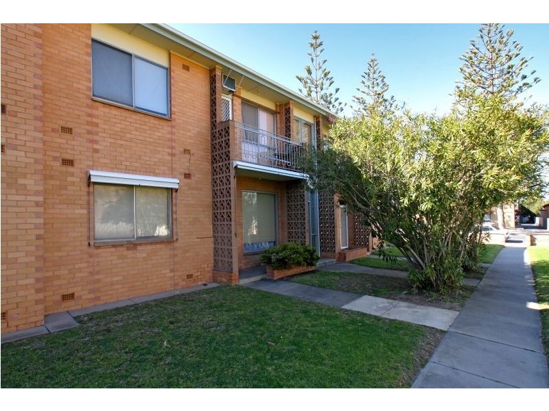 2/7 Broadway, Glenelg South SA 5045