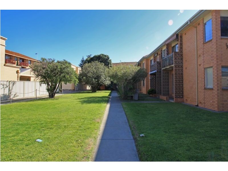 2/7 Broadway, Glenelg South SA 5045