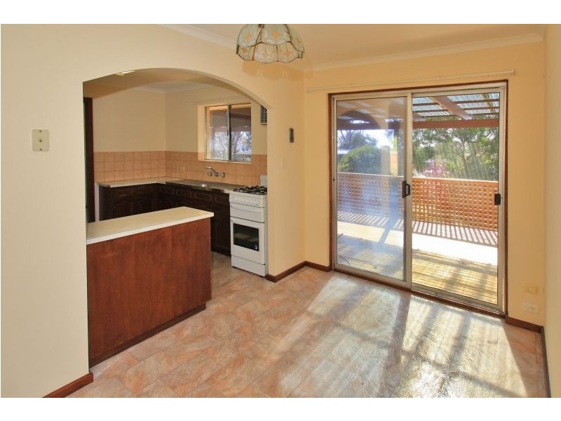 8 Narida Street, Hallett Cove SA 5158