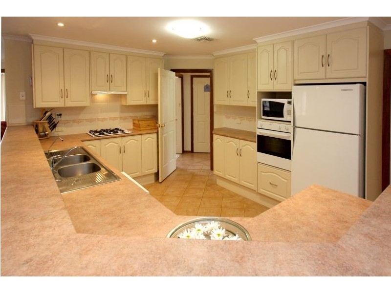 3 Westall Court, Sheidow Park SA 5158