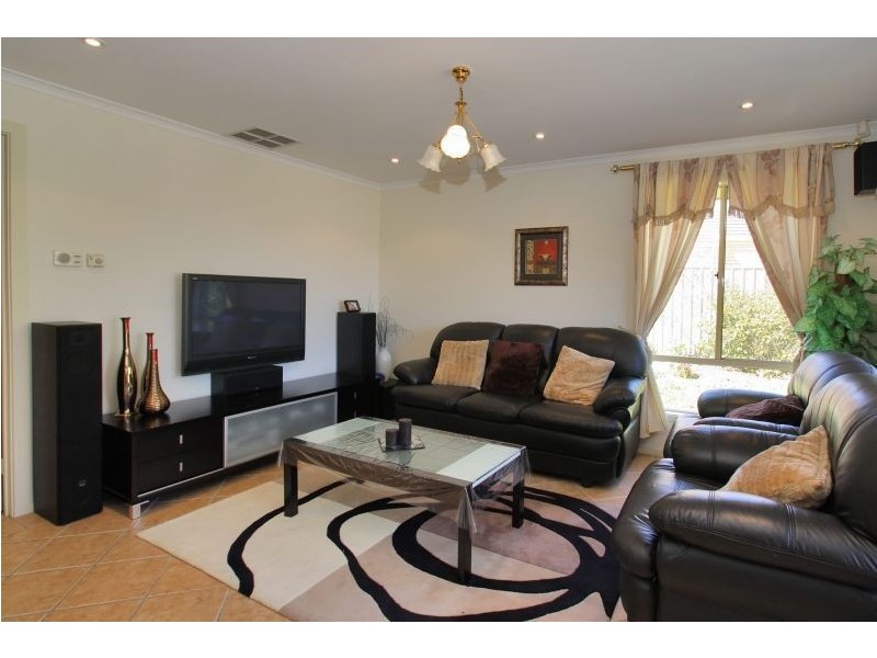 19 Station Crescent, Sheidow Park SA 5158