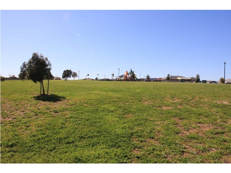 19 Station Crescent, Sheidow Park SA 5158