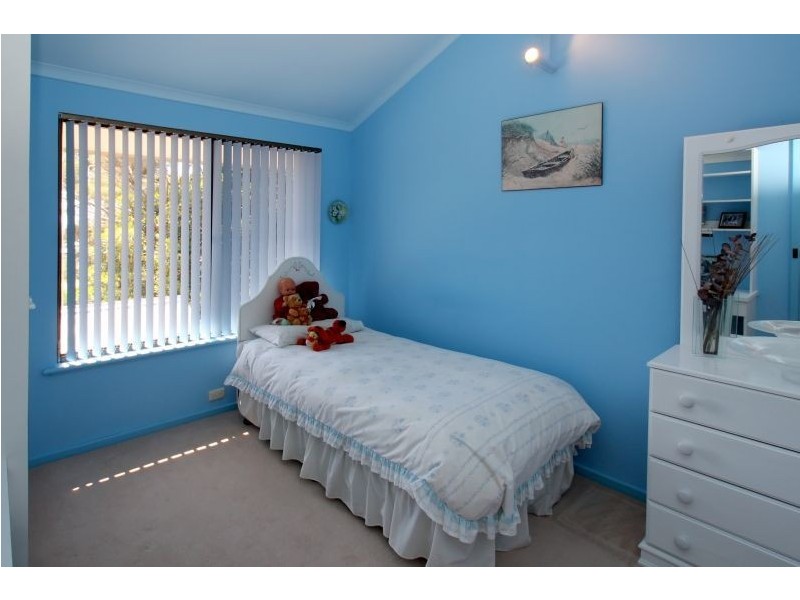 6 Thermopylae Crescent, Hallett Cove SA 5158