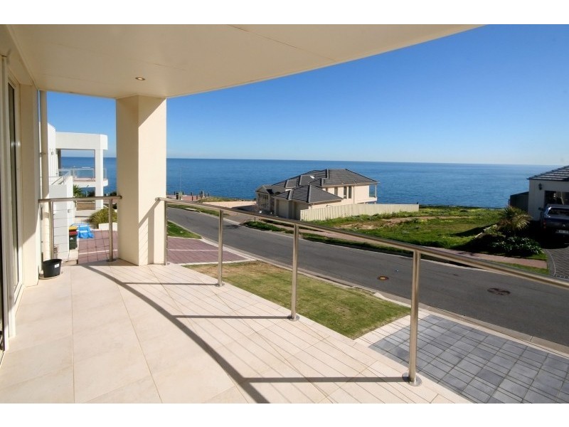 5 Balboa Drive, Hallett Cove SA 5158