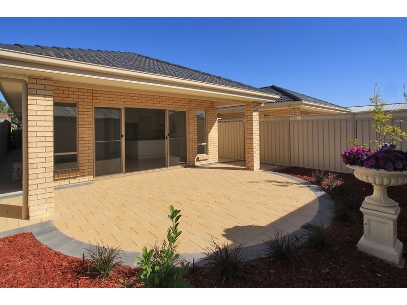 7 & 7A Kent Avenue, Warradale SA 5046