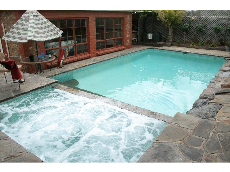 18 Mataro Avenue, Mclaren Vale SA 5171