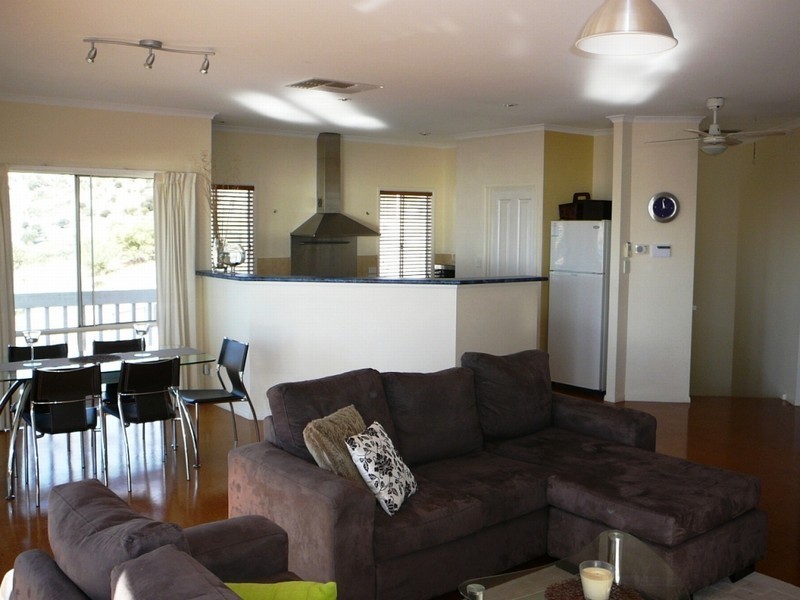 7 Cadna Street, Hallett Cove SA 5158
