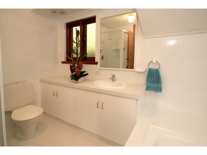 24 Marine Parade, Seacliff SA 5049