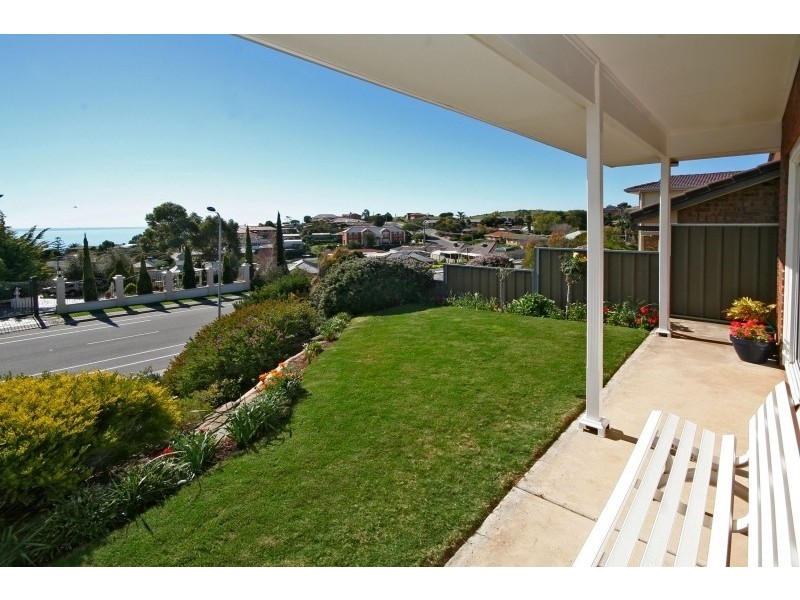 154 Perry Barr Road, Hallett Cove SA 5158