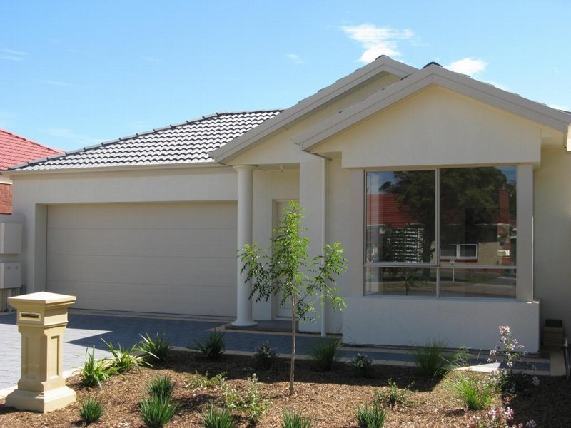 21A Kent Avenue, Warradale SA 5046