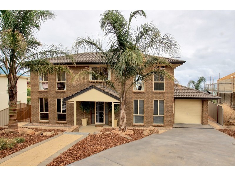 11 Gannet Court, Hallett Cove SA 5158