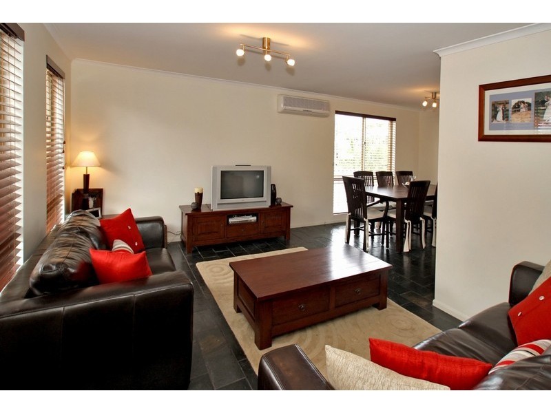 11 Gannet Court, Hallett Cove SA 5158