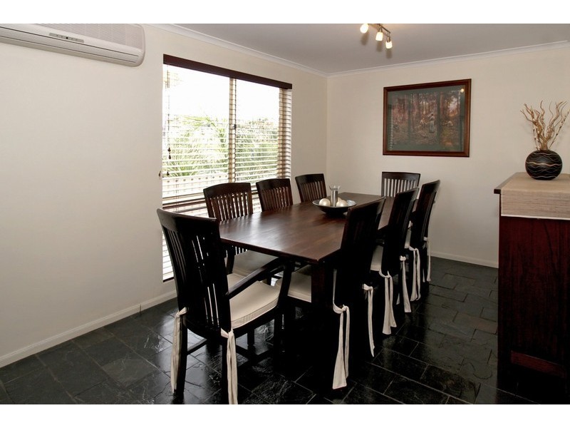 11 Gannet Court, Hallett Cove SA 5158