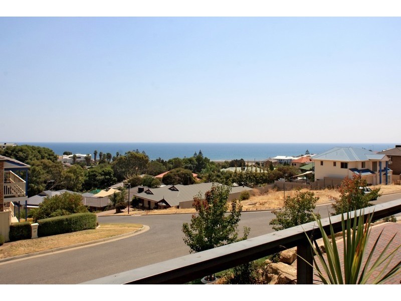 14 Gannet Court, Hallett Cove SA 5158