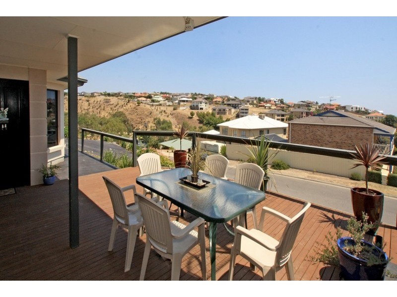 14 Gannet Court, Hallett Cove SA 5158