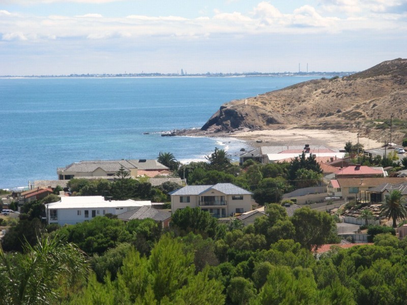 12 Freebairn Drive, Hallett Cove SA 5158