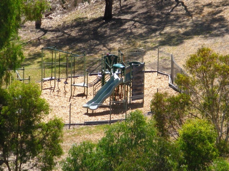 12 Freebairn Drive, Hallett Cove SA 5158