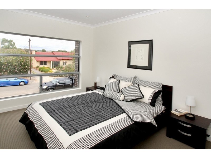 7 Myrtle Grove, Clovelly Park SA 5042