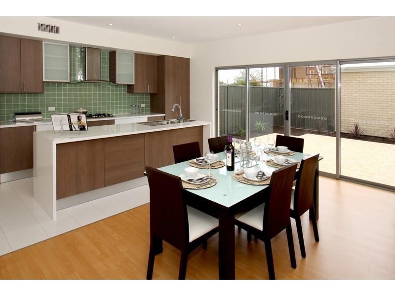 7 Myrtle Grove, Clovelly Park SA 5042