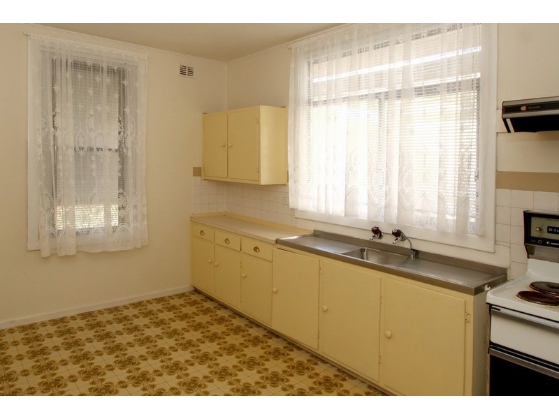 12 Mulga St, Seacombe Gardens SA 5047