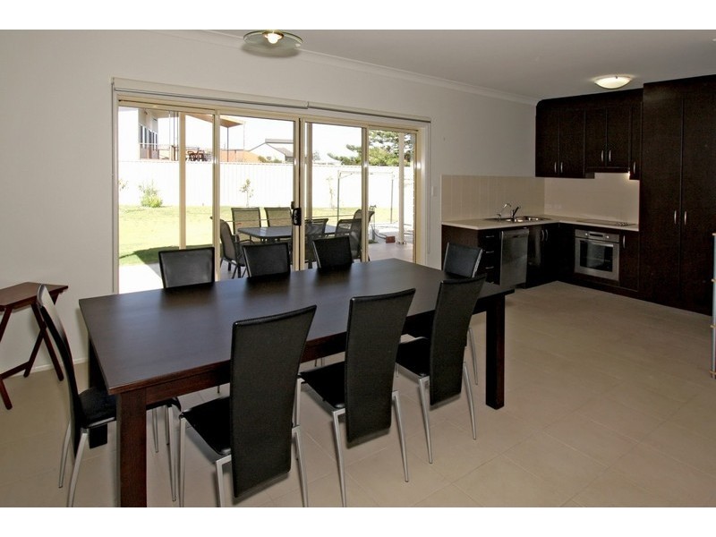 2 Norman Road, Aldinga Beach SA 5173