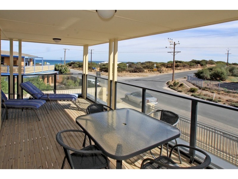 2 Norman Road, Aldinga Beach SA 5173