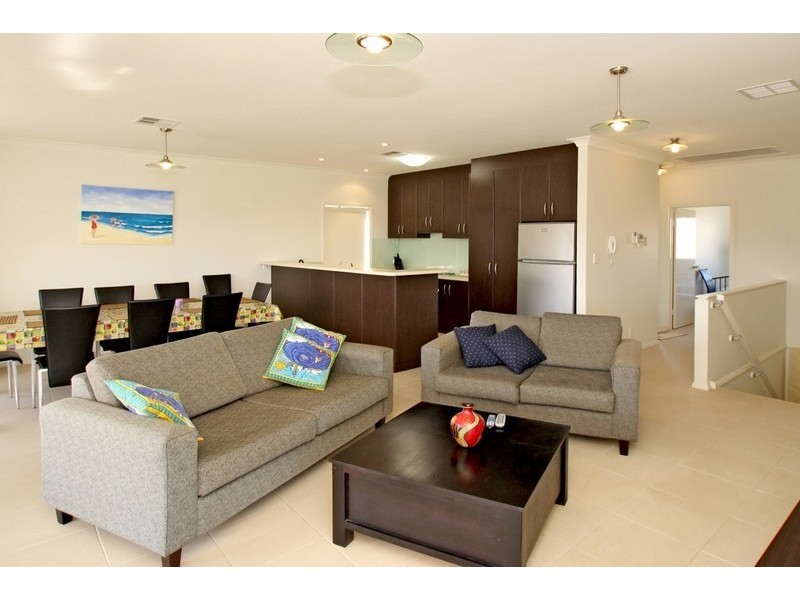 2 Norman Road, Aldinga Beach SA 5173