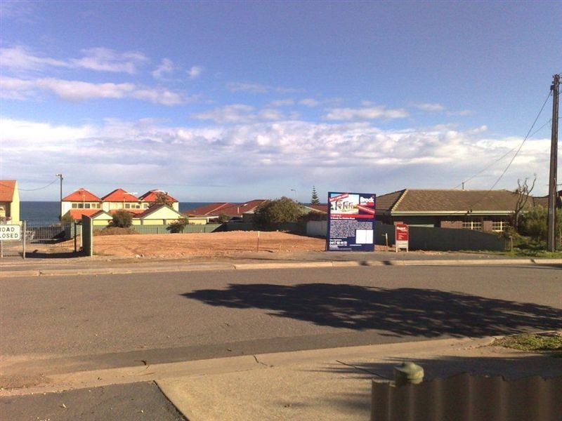 19 Grundy Tce, Christies Beach SA 5165