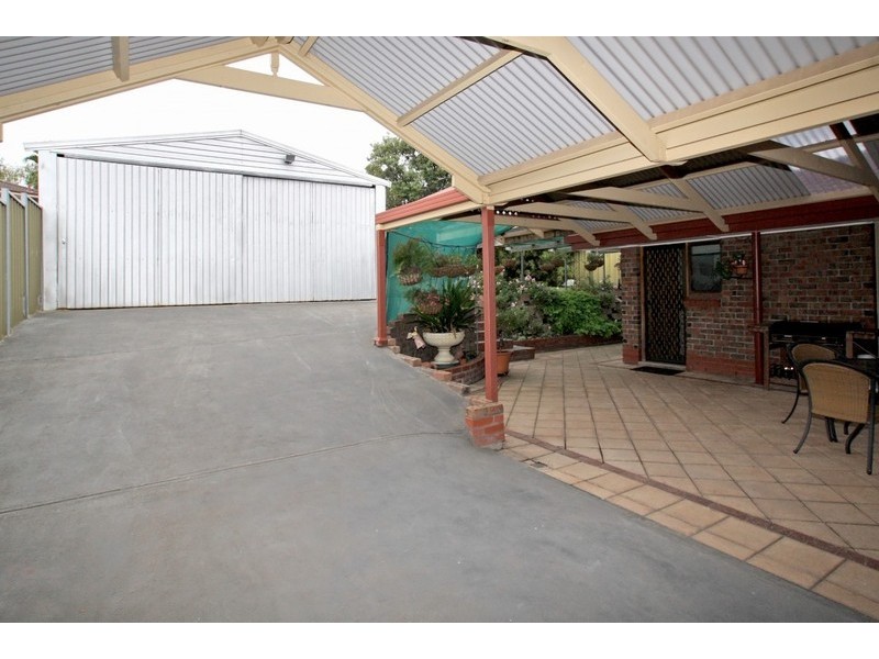 9 Anita Court, Aberfoyle Park SA 5159