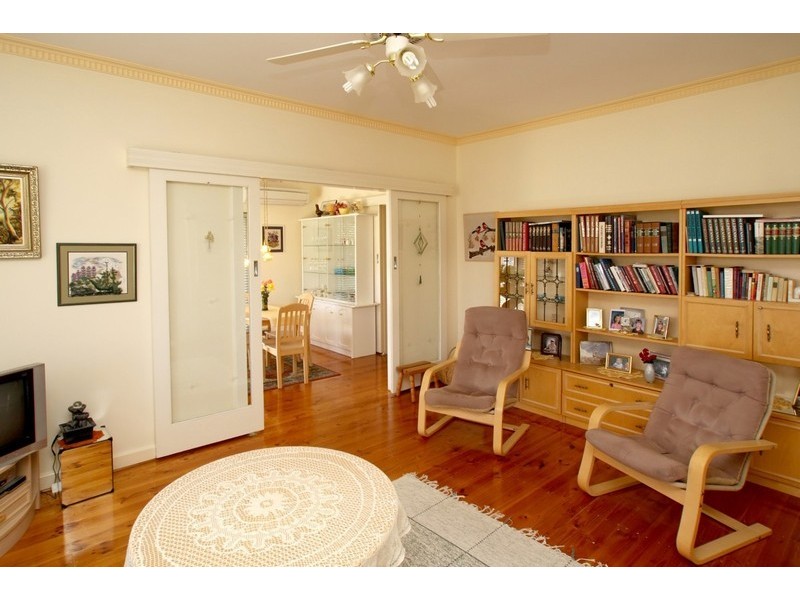 40 Warren Avenue, Glenelg North SA 5045