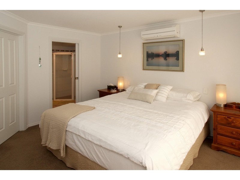 8 Kalamata Court, Mclaren Vale SA 5171