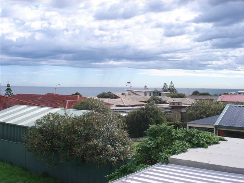 19 Grundy Tce, Christies Beach SA 5165