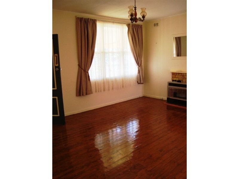 4 Vardon Street, Seacombe Gardens SA 5047