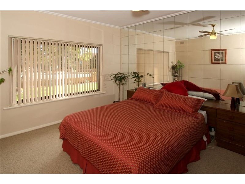 6 Tweed Avenue, Marion SA 5043