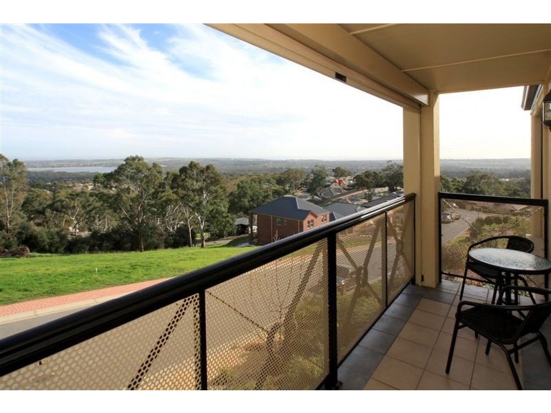 4 Gulfview Drive, Chandlers Hill SA 5159