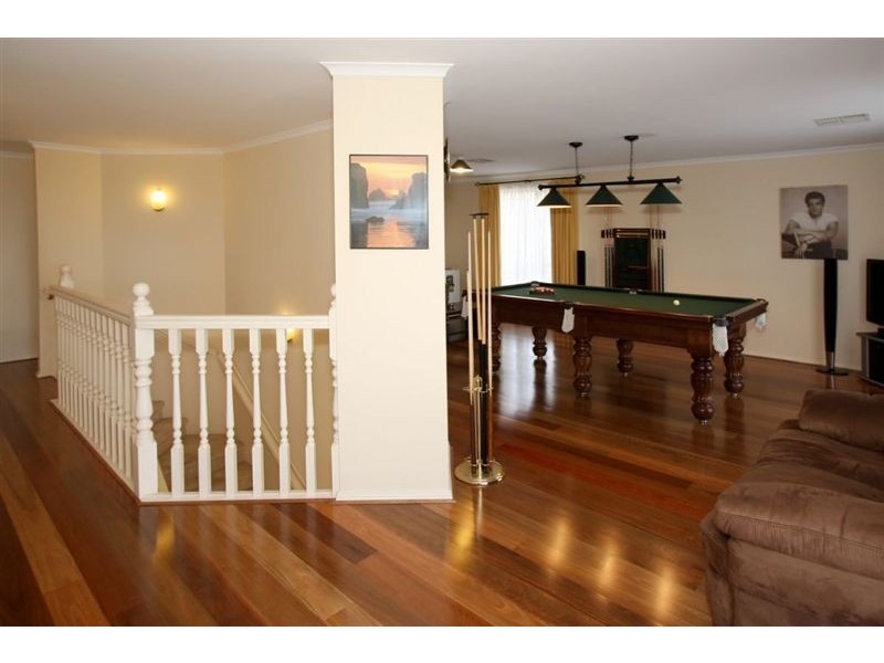 4 Gulfview Drive, Chandlers Hill SA 5159