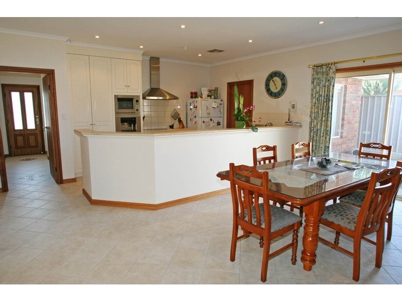 20 Scarborough Terrace, Dover Gardens SA 5048