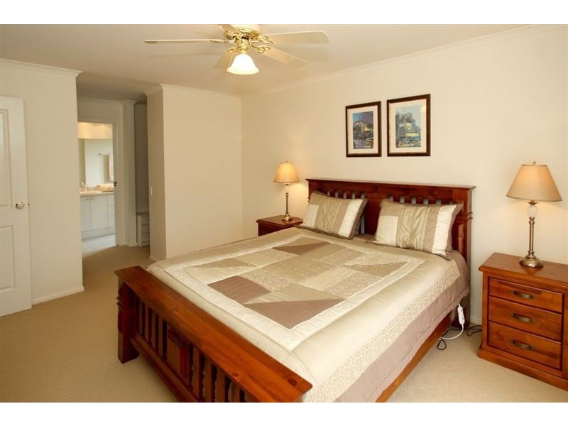 15 Maesbury Circuit, Sturt SA 5047