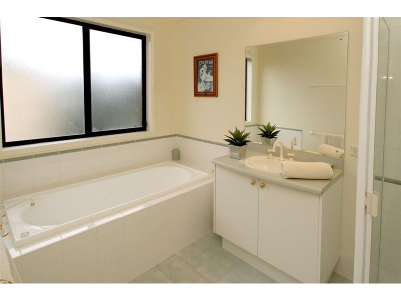 15 Maesbury Circuit, Sturt SA 5047