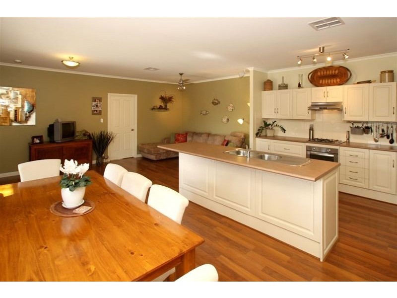 19 Acacia Street, Seacliff SA 5049