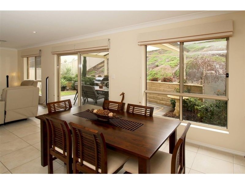 7 Manos Court, Seacliff Park SA 5049